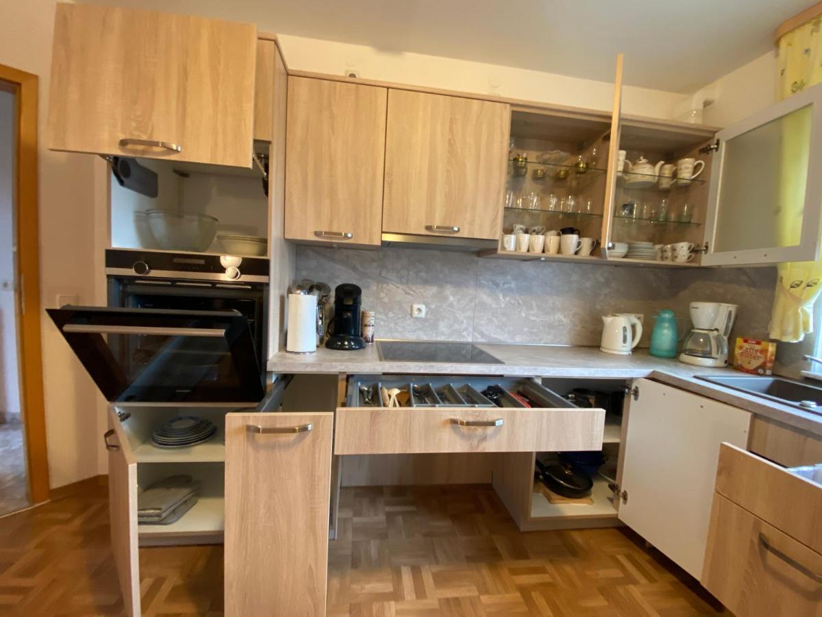 קאסל Apartment Mit Blick Auf Herkules Mit Parkplatz מראה חיצוני תמונה