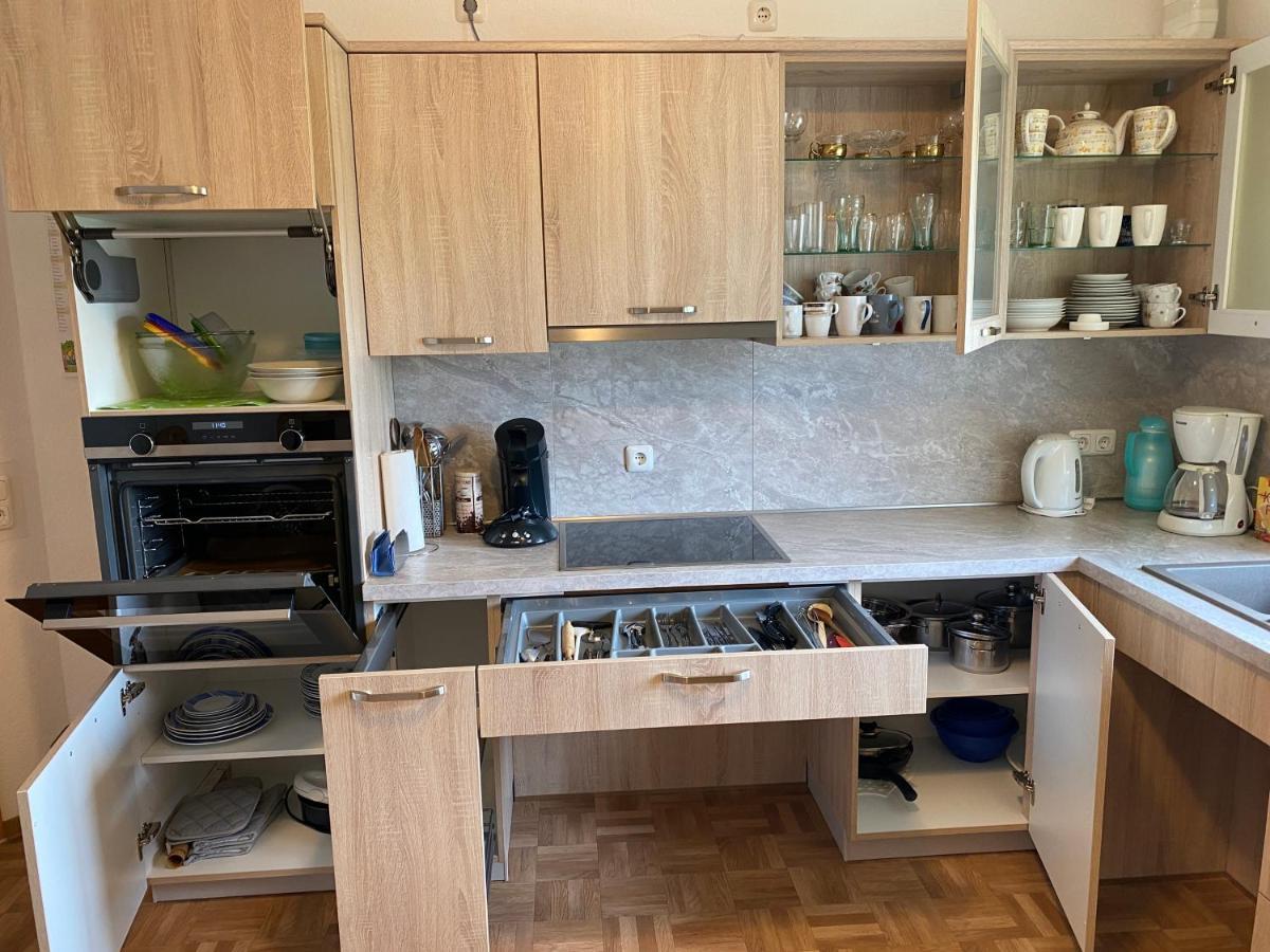 קאסל Apartment Mit Blick Auf Herkules Mit Parkplatz מראה חיצוני תמונה